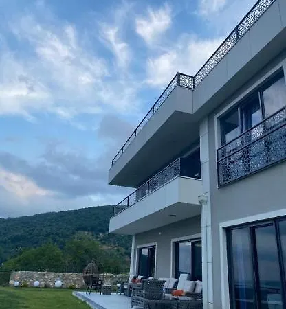 Sapanca Villa *